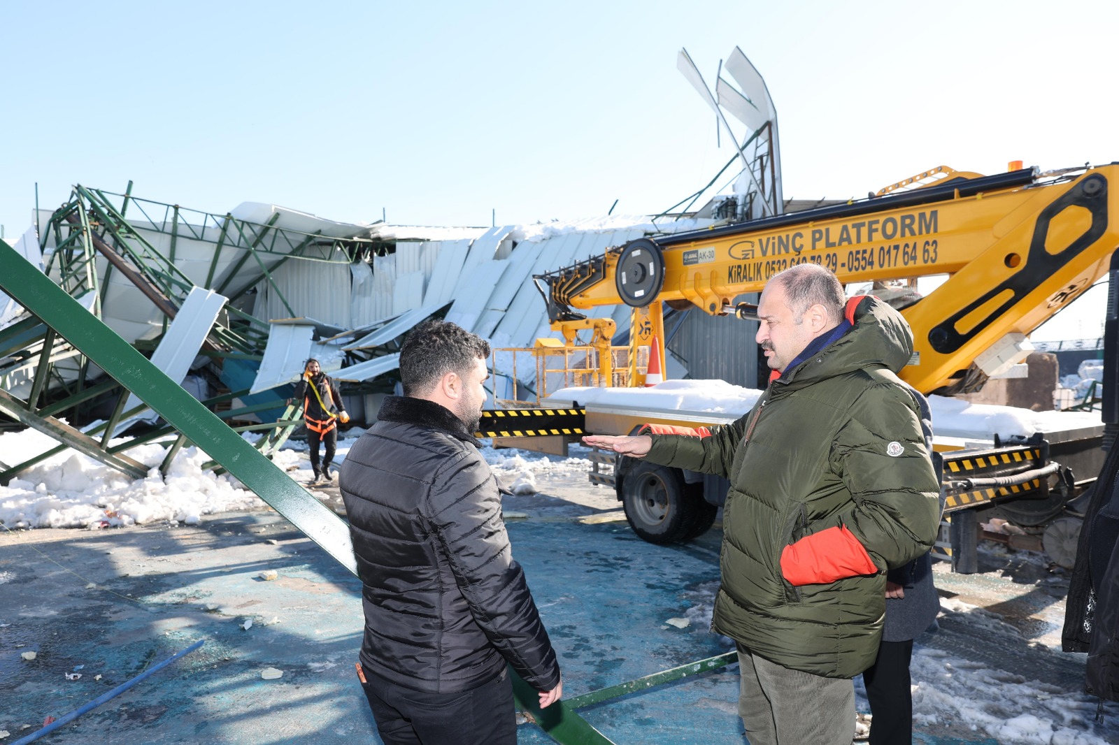 Başkan Gülpınar, Hasar Gören İşyerlerini Yerinde İnceledi