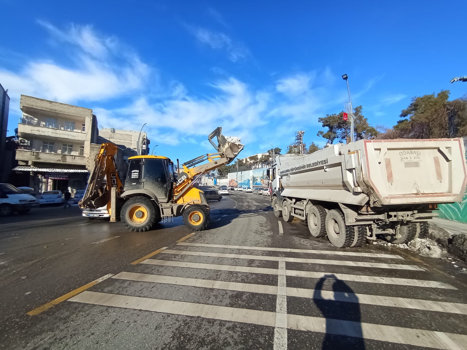 Şanlıurfa Kırsalında Karla Kapanan 4 Bin 500 Kilometrelik Yol Ulaşıma Açıldı