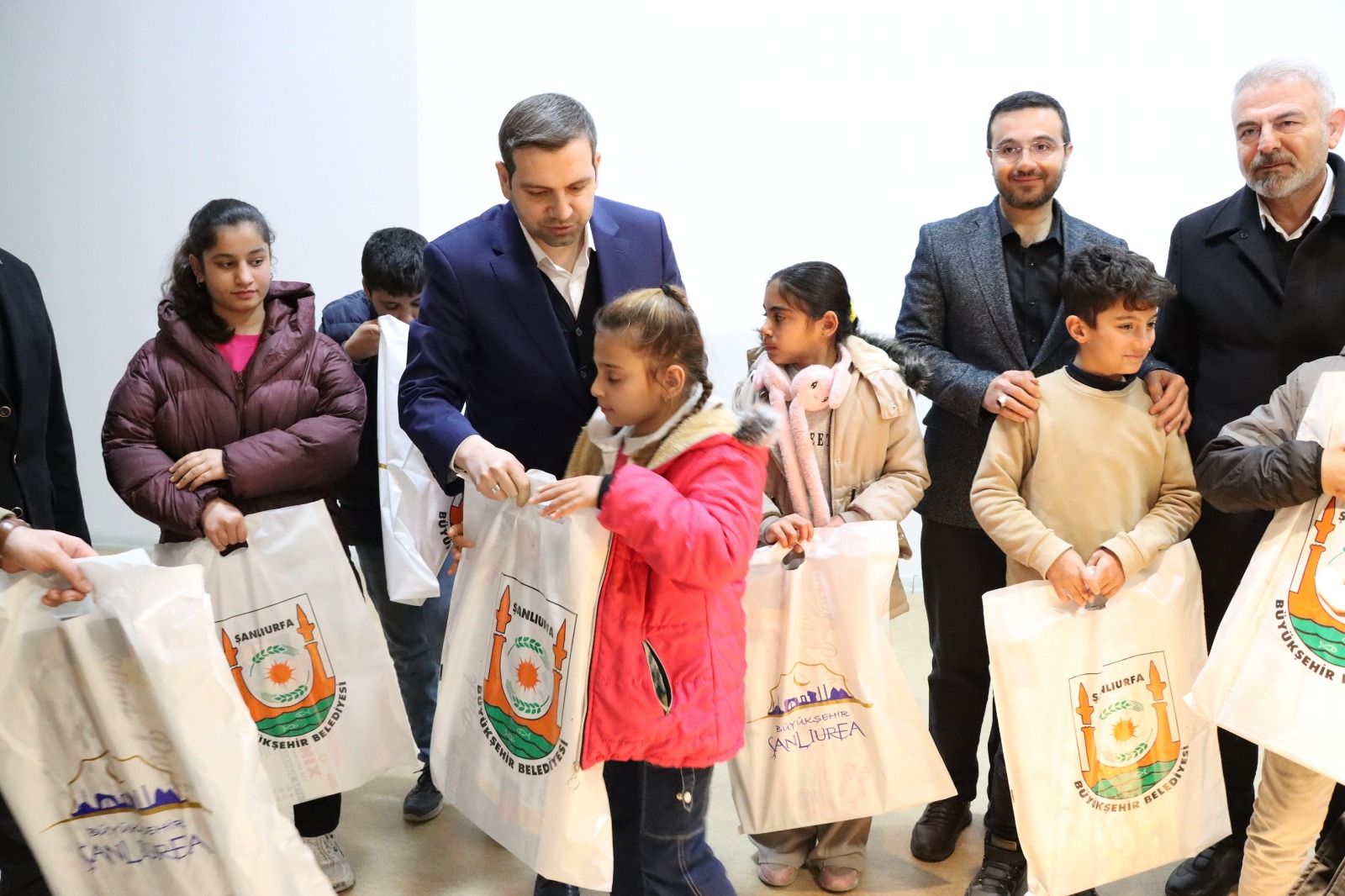 Büyükşehir, Çocukların Karne Sevincine Ortak Oldu