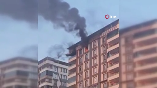 Şanlıurfa'da yangın paniği: 3 kişi dumandan etkilendi