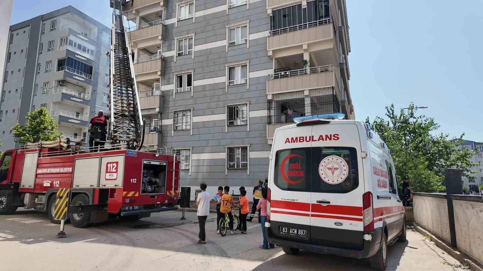 Siverek’te korkutan aparman yangını