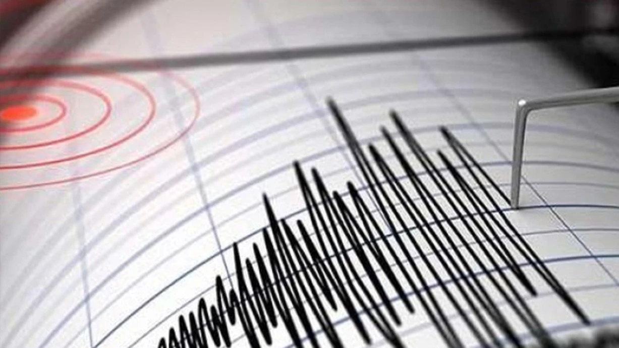 Balıkesir'de 4,9 büyüklüğünde deprem